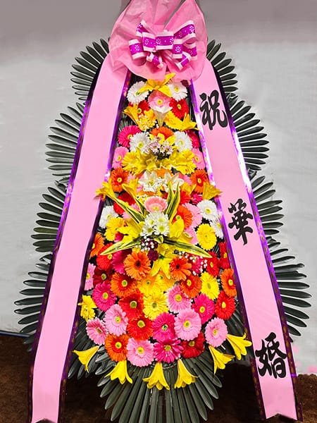 더테라스 웨딩 예술인 협회 동료들이 디자인을 극찬한 예술적 화환